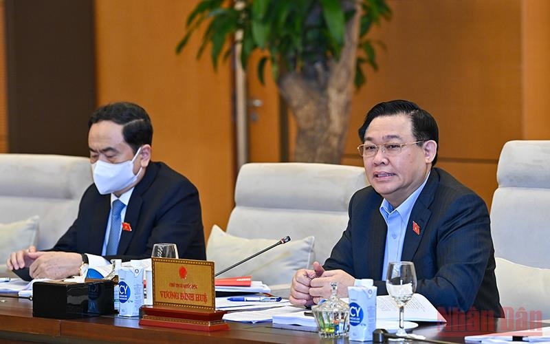 Chủ tịch Quốc hội Vương Đình Huệ phát biểu ý kiến tại phiên họp. (Ảnh Duy Linh)