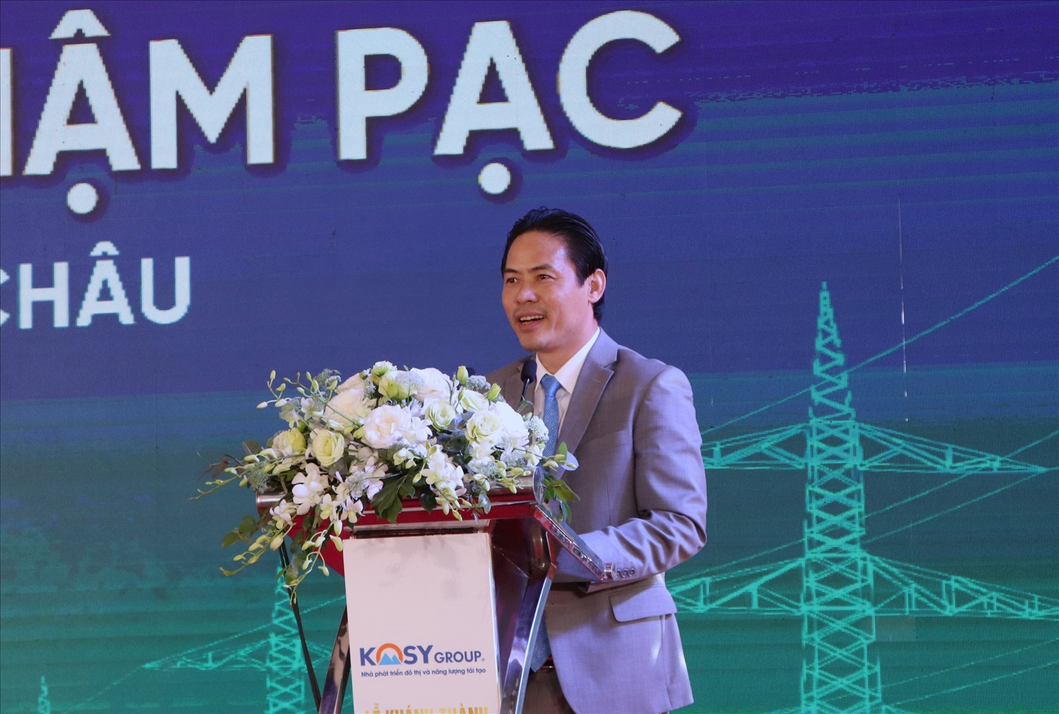 Ông Nguyễn Việt Cường – Chủ tịch tập đoàn Kosy (chủ đầu tư) phát biểu tại Lễ khánh thành Thủy điện Nậm Pạc 1, Nậm Pạc 2