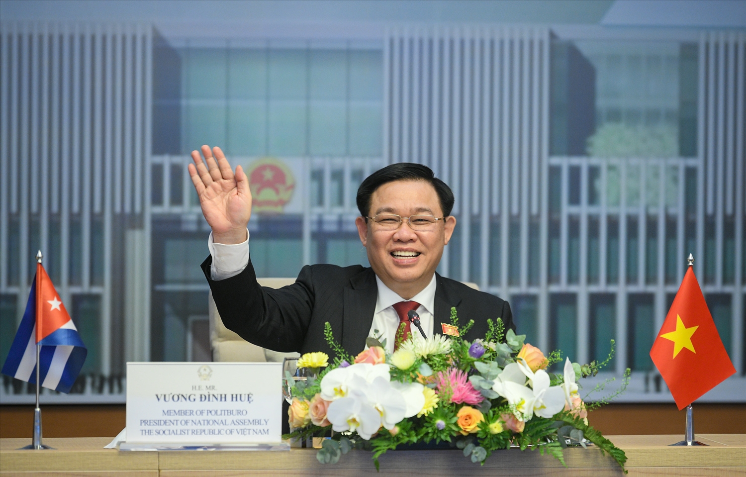 Chủ tịch Quốc hội Vương Đình Huệ tại cuộc hội đàm trực tuyến