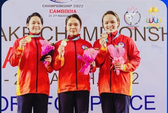 Đội katate nữ đã có tấm HCV vô địch Đông Nam Á 2022 tại Campuchia. Ảnh: BTC