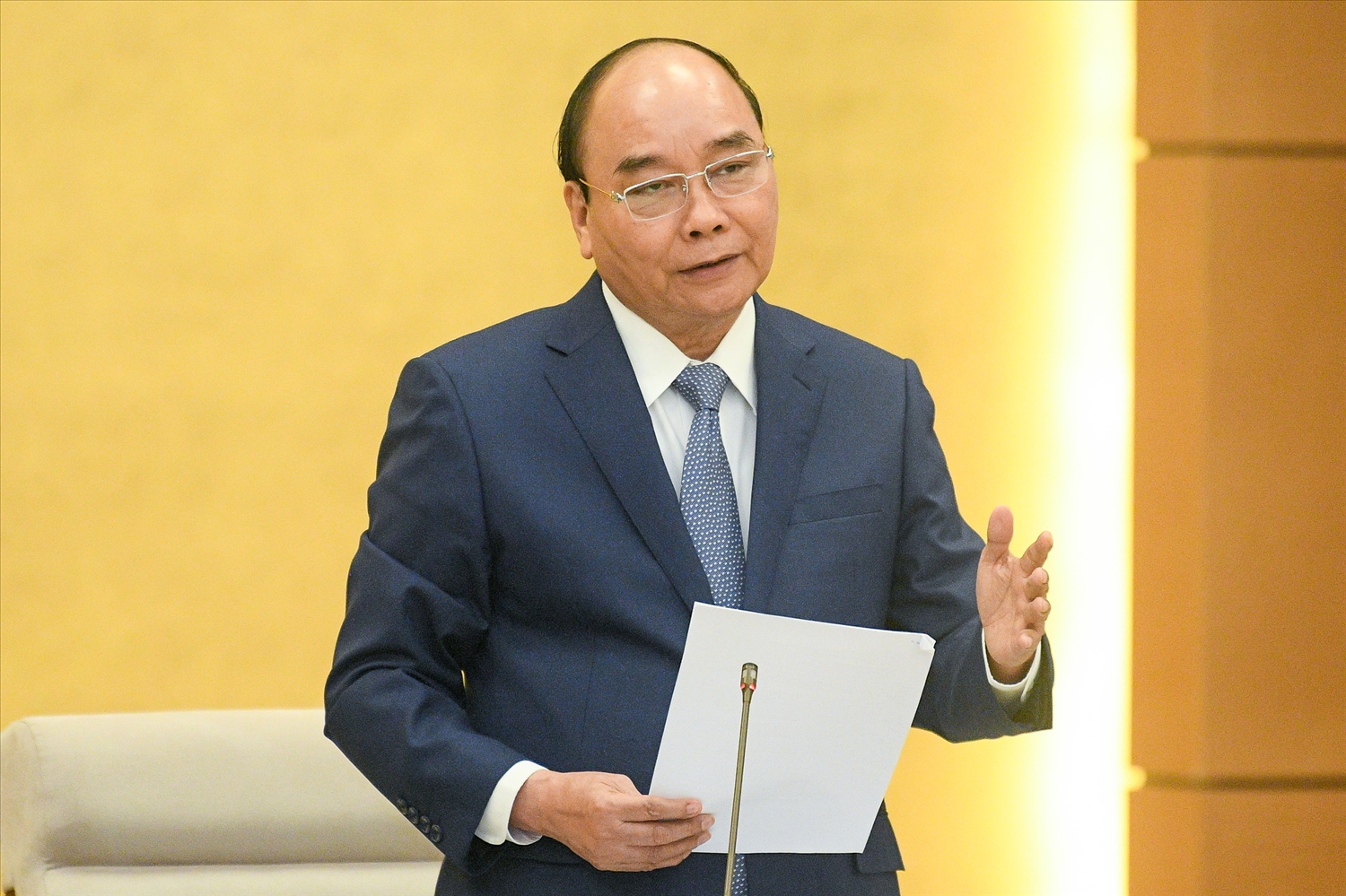 Chủ tịch nước Nguyễn Xuân Phúc phát biểu ý kiến tại hội nghị.