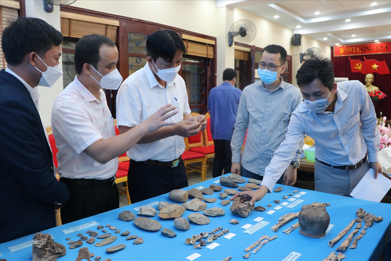 Phát hiện trên 2.000 hiện vật nằm trong khoảng 7.000 - 9.000 năm ở Điện Biên