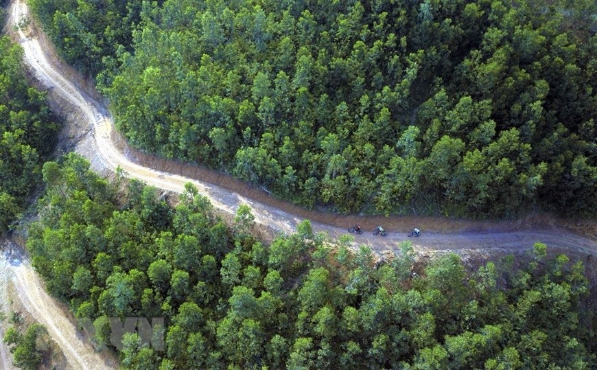 Một đoạn đường đua xe đạp địa hình thuộc địa bàn tỉnh Hòa Bình