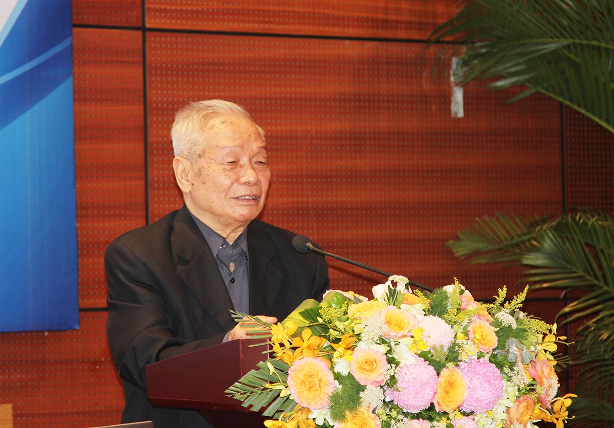 Phó GS. TSKH. Võ Đại Lược - Chủ tịch Hội đồng Quản lý Trung tâm Kinh tế châu Á - Thái Bình Dương phát biểu tại Diễn đàn