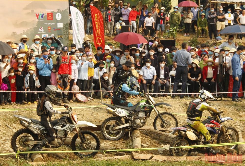 Kịch tính- Giải đua mô tô địa hình Việt Nam năm 2022 tại Sơn La 2