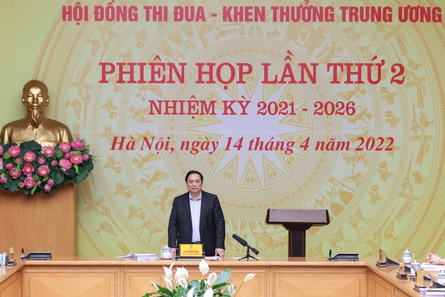 Thủ tướng Phạm Minh Chính, Chủ tịch Hội đồng Thi đua - Khen thưởng Trung ương, chủ trì phiên họp lần thứ 2 của Hội đồng nhiệm kỳ 2021-2026. Ảnh: VGP/Nhật Bắc