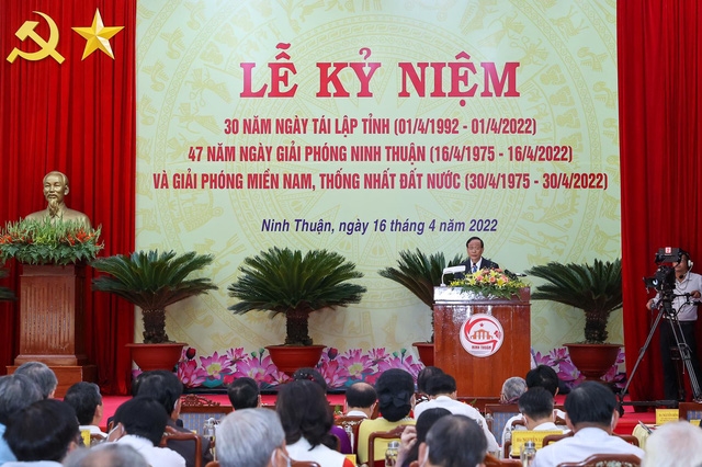 Ninh Thuận đặt mục tiêu đến năm 2025, là tỉnh phát triển khá của khu vực và cả nước, là một trong những trung tâm năng lượng, năng lượng tái tạo. Đến năm 2030, trở thành tỉnh có mức thu nhập bình quân thuộc nhóm trung bình cao của cả nước - Ảnh: VGP/Nhật Bắc