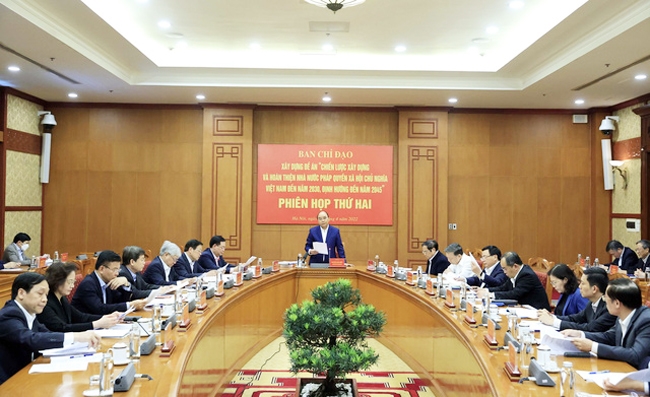 Chủ tịch nước Nguyễn Xuân Phúc phát biểu tại Phiên họp. (Ảnh: VGP)