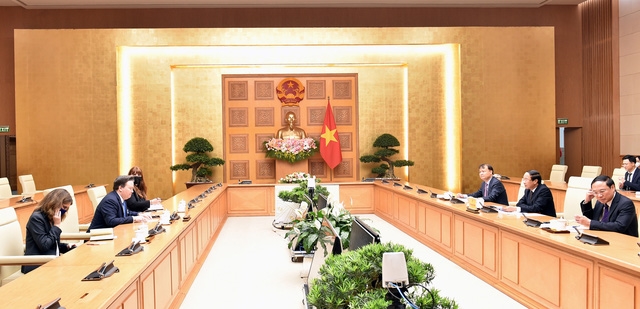 Phó Thủ tướng Lê Văn Thành trao đổi với Đại sứ Hoa Kỳ một số nội dung về thúc đẩy hợp tác kinh tế, thương mại giữa Việt Nam-Hoa Kỳ - Ảnh VGP/Đức Tuân