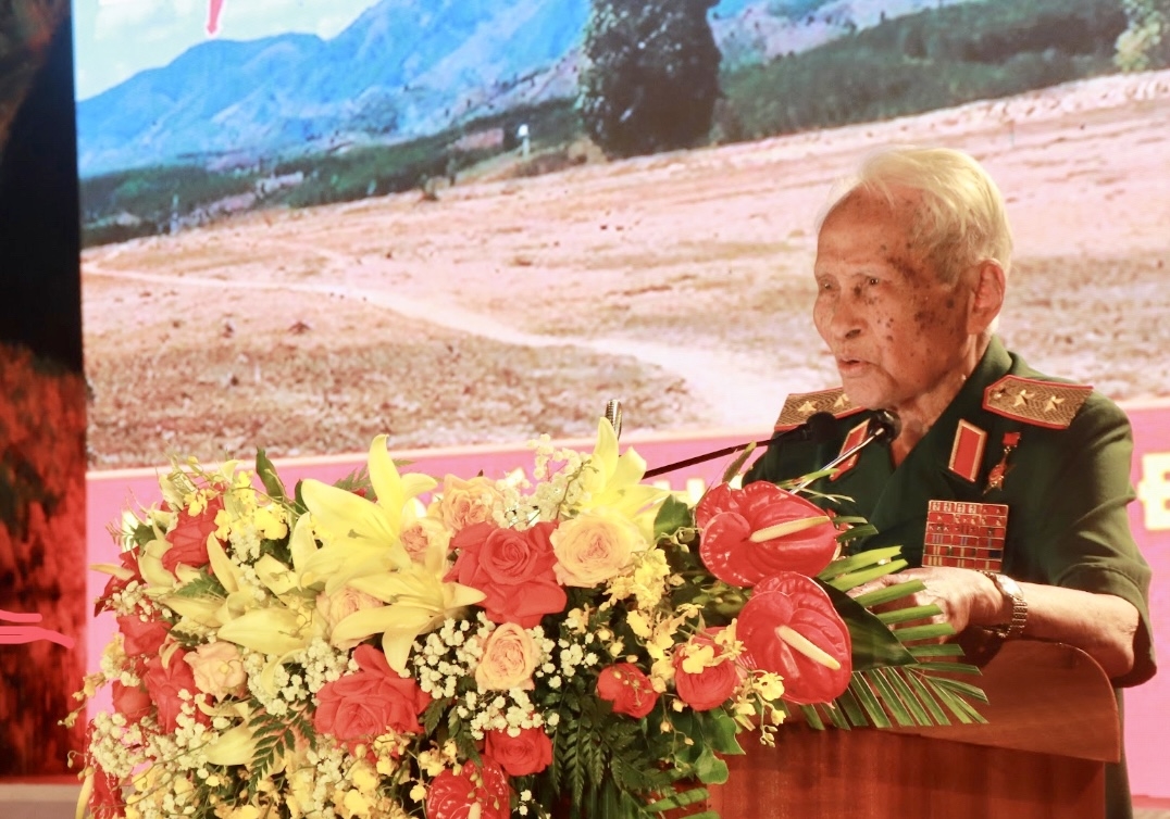 Trung tướng Nguyễn Quốc Thước phát biểu tại buổi lễ
