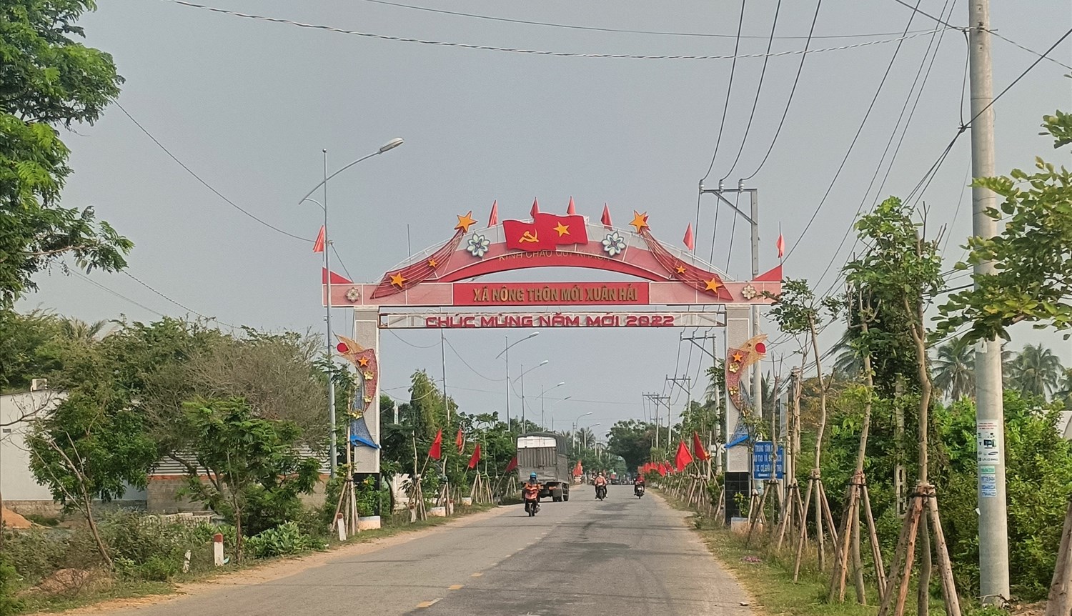 Đồng bào Chăm xã Xuân Hải chung tay xây dựng nông thôn mới