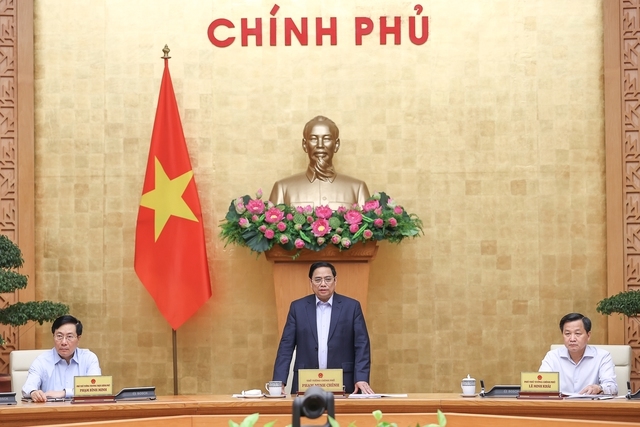 Thủ tướng Phạm Minh Chính phát biểu khai mạc phiên họp Chính phủ thường kỳ tháng 4/2022 - Ảnh: VGP/Nhật Bắc