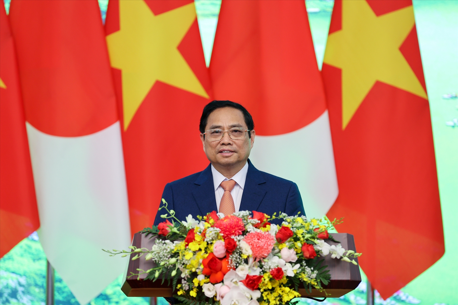 Thủ tướng Phạm Minh Chính: Hai bên nhất trí phối hợp tổ chức các hoạt động kỷ niệm 50 năm thiết lập quan hệ ngoại giao hai nước vào năm 2023 xứng tầm quan hệ; mở ra một trang sử mới, nâng tầm cao quan hệ hợp tác Việt Nam-Nhật Bản. Ảnh VGP/Nhật Bắc