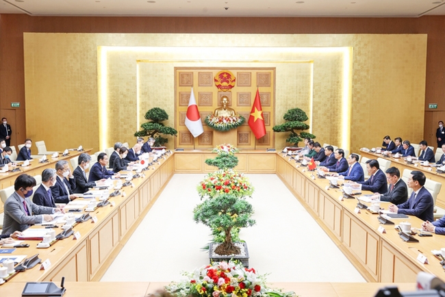 Thủ tướng Chính phủ Phạm Minh Chính đã hội đàm với Thủ tướng Kishida Fumio. (Ảnh VGP/Nhật Bắc)