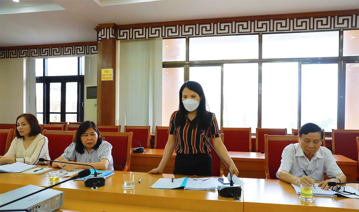 Lãnh đạo Ban Dân tộc tỉnh Quảng Ninh phát biểu ý kiến