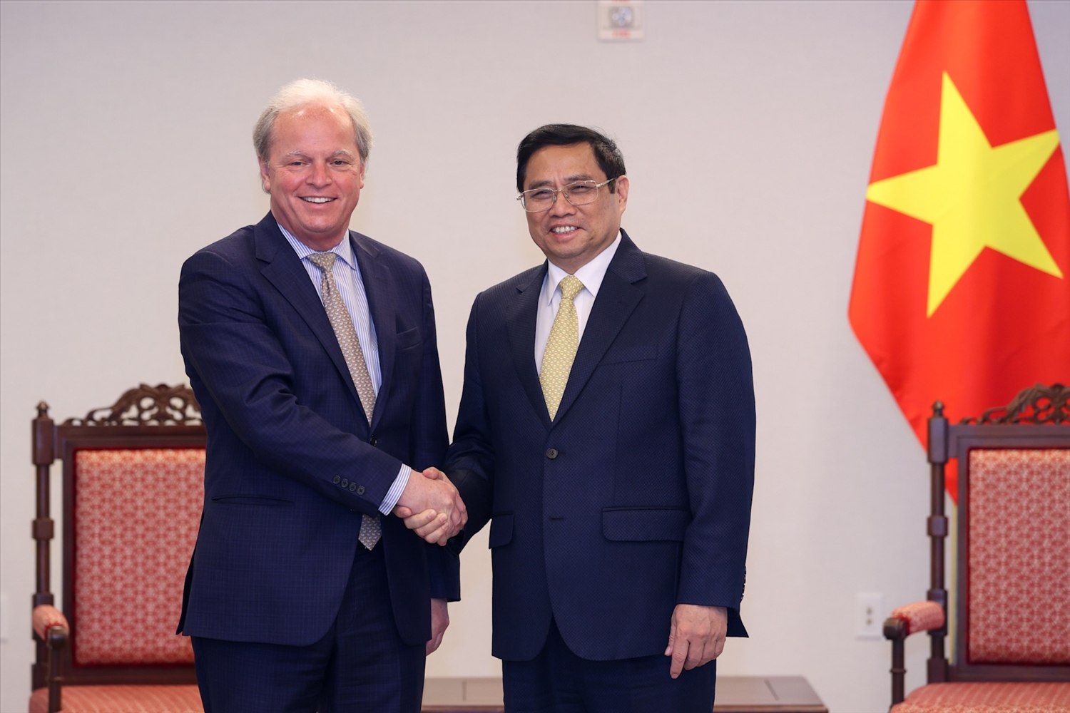 Thủ tướng Phạm Minh Chính tiếp ông Axel Van Trotsenburg, Tổng Giám đốc điều hành Ngân hàng Thế giới (WB) - Ảnh: VGP/Nhật Bắc