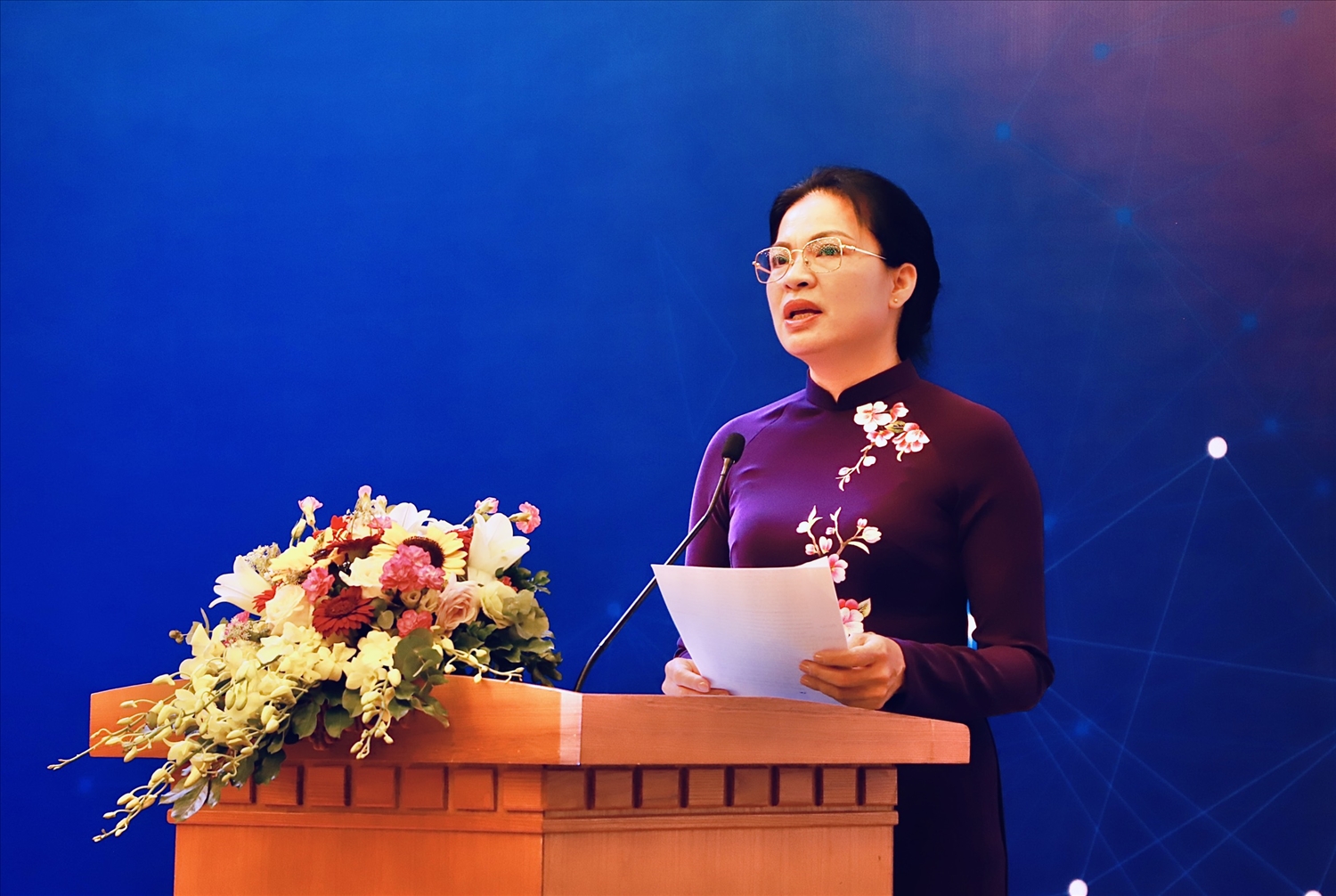 Chủ tịch Hội Liên hiệp Phụ nữ Việt Nam Hà Thị Nga phát biểu tại Lễ trao giải