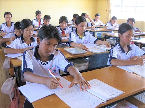 Các em học sinh người DTTS trên địa bàn tỉnh Lâm Đồng hiện đang được thụ hưởng một số chính sách hỗ trợ theo quy định của Nhà nước (Ảnh minh họa)