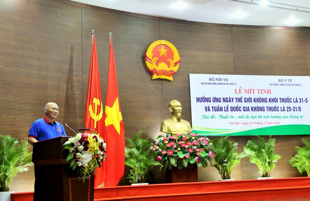 Chánh Văn phòng Bộ Nội vụ, Phó Trưởng Ban Chỉ đạo phòng, chống tác hại thuốc lá Bộ Nội vụ Vũ Đăng Minh phát biểu khai mạc Lễ mít tinh