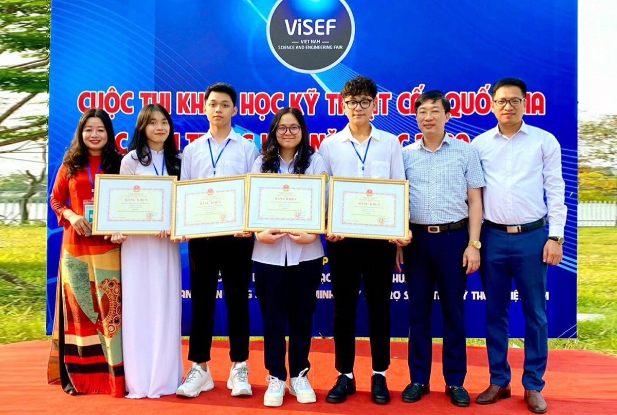 Nhiều học sinh của Lào Cai đạt thành tích cao trong các cuộc thi học sinh giỏi cấp quốc gia