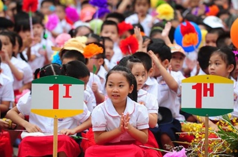 Không tiếp nhận học sinh trái tuyến với các trường đủ chỉ tiêu tại Hà Nội. Ảnh minh hoạ