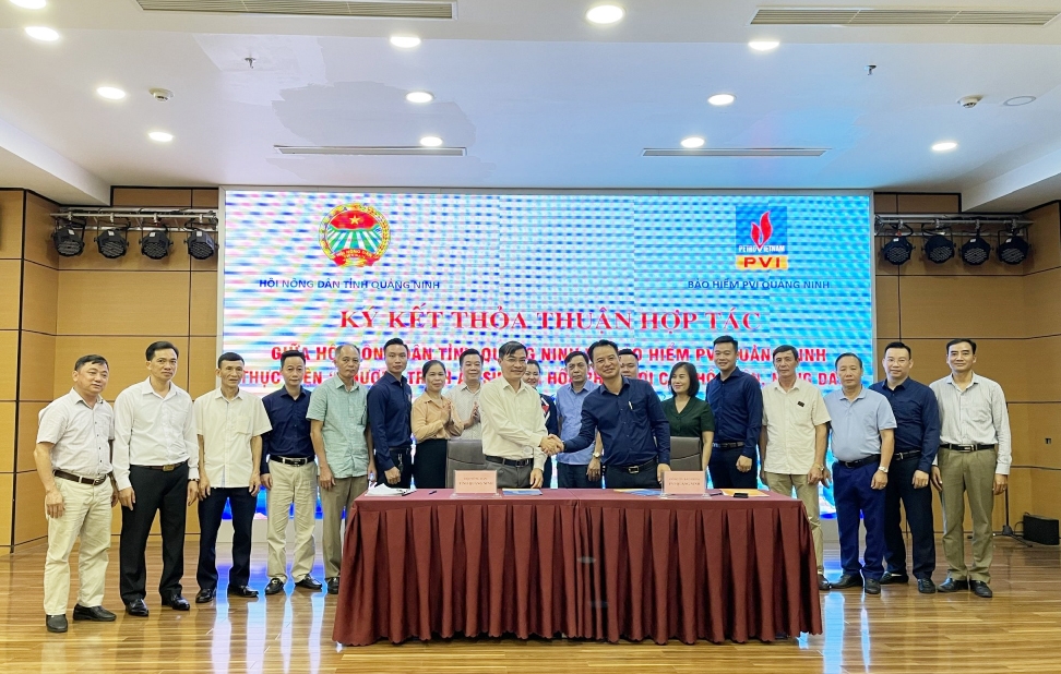 Hội Nông dân tỉnh Quảng Ninh ký kết với Công ty Bảo hiểm PVI Quảng Ninh thỏa thuận hợp tác thực hiện an sinh xã hội cho nông dân 