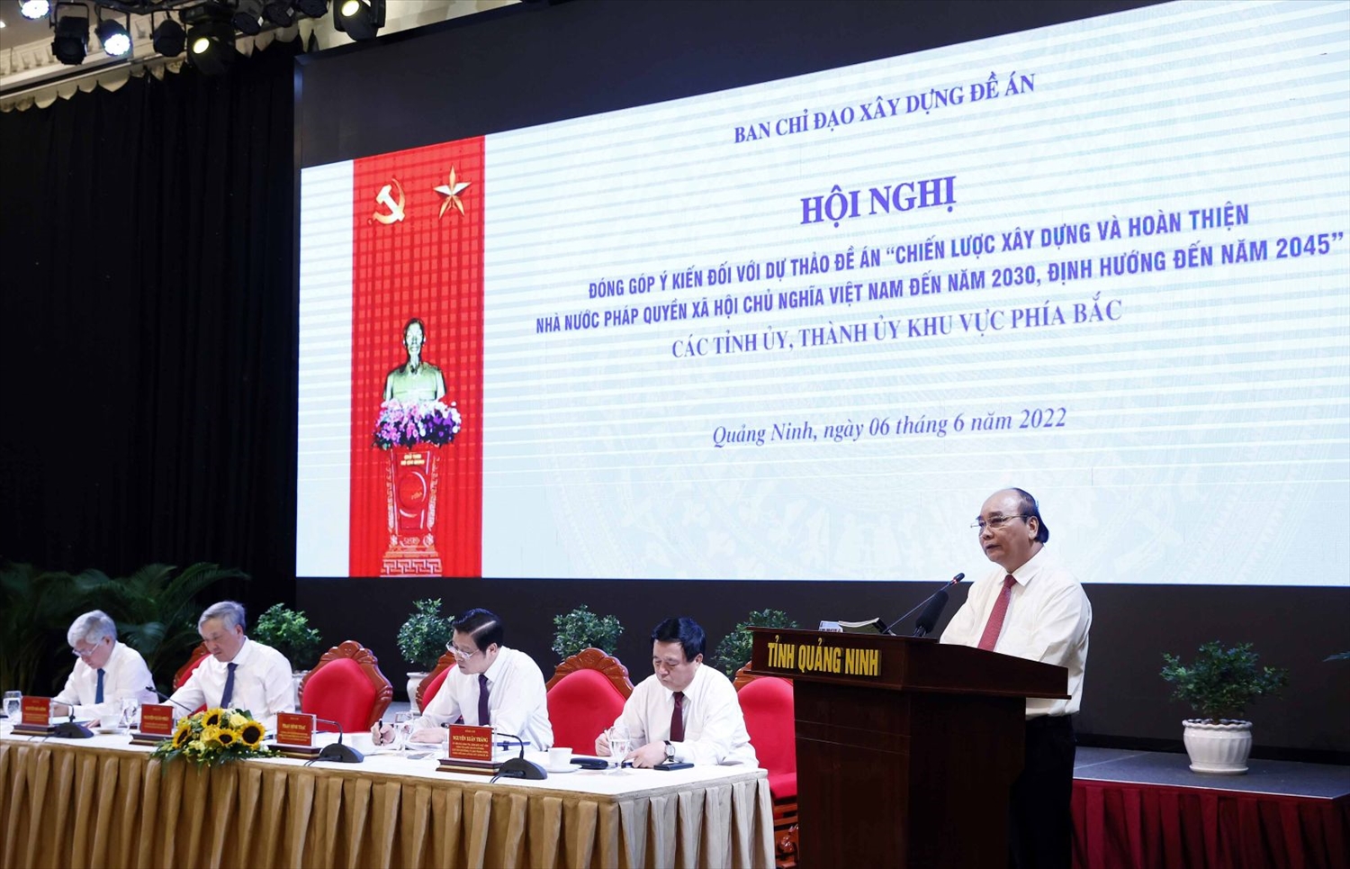 Chủ tịch nước Nguyễn Xuân Phúc phát biểu chỉ đạo