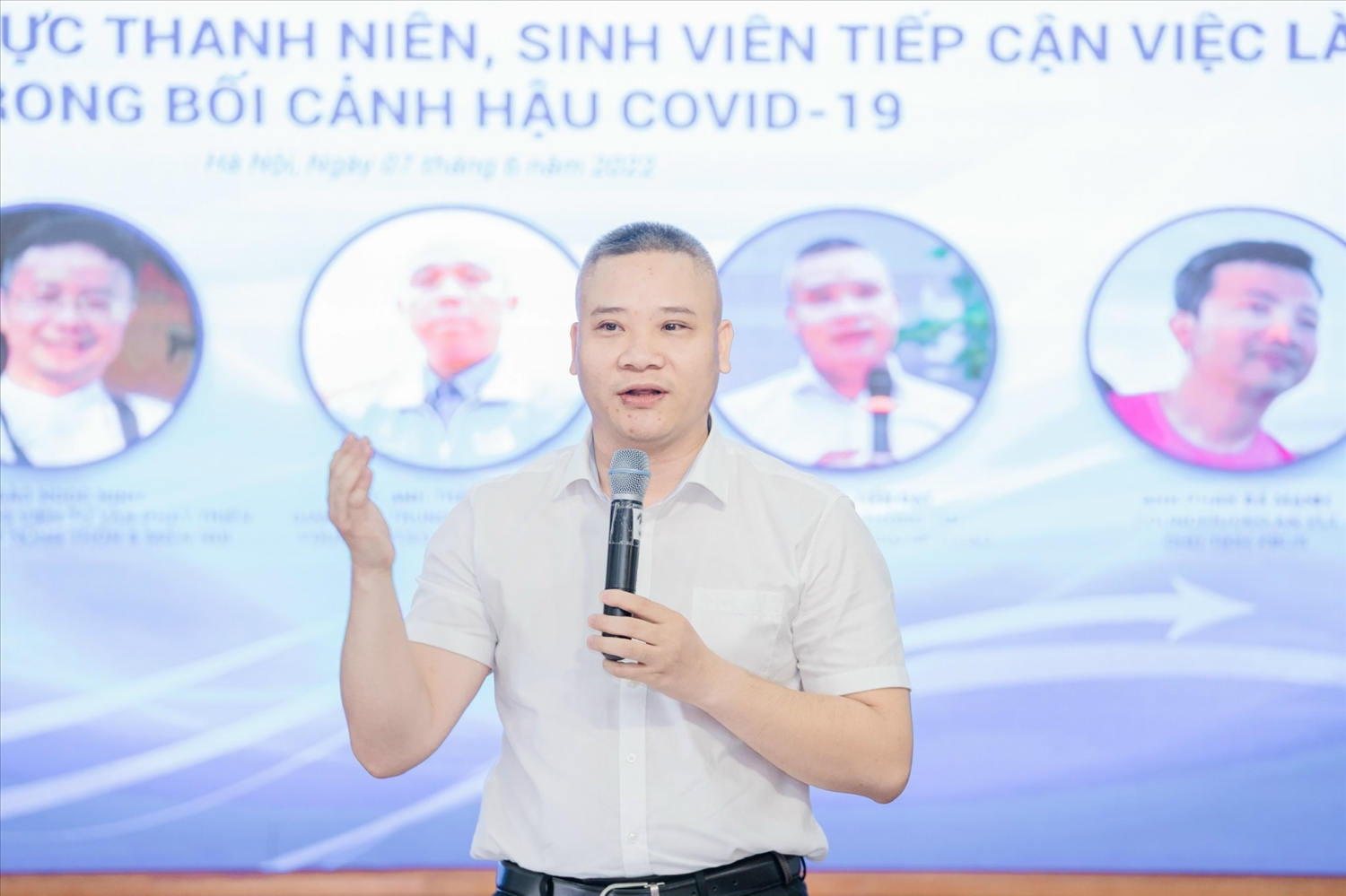 CEO Trần Tiến Đạt chia sẻ về những kính nghiệm khởi nghiệp cũng như tuyển dụng của mình