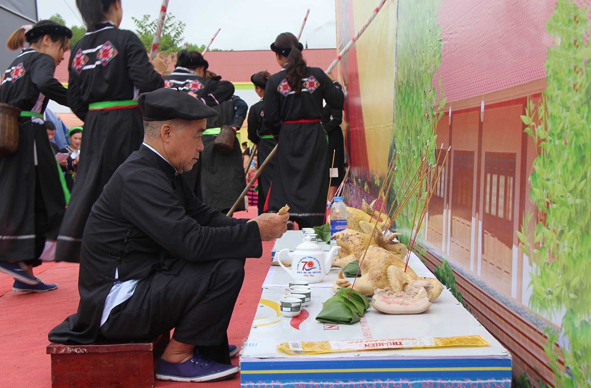 Tái hiện Nghi lễ cầu mùa (lễ Khau Sặn) mang đậm nét văn hóa đặc sắc tiêu biểu của dân tộc Sán Chay