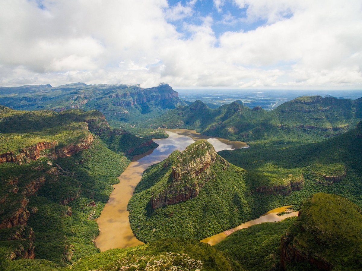 Khung cảnh núi non hùng vĩ tại Công viên quốc gia Kruger 