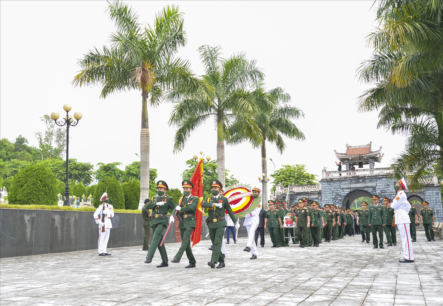 Điện Biên tổ chức Lễ truy điệu và an táng 6 hài cốt liệt sĩ quân tình nguyện Việt Nam hy sinh tại Lào