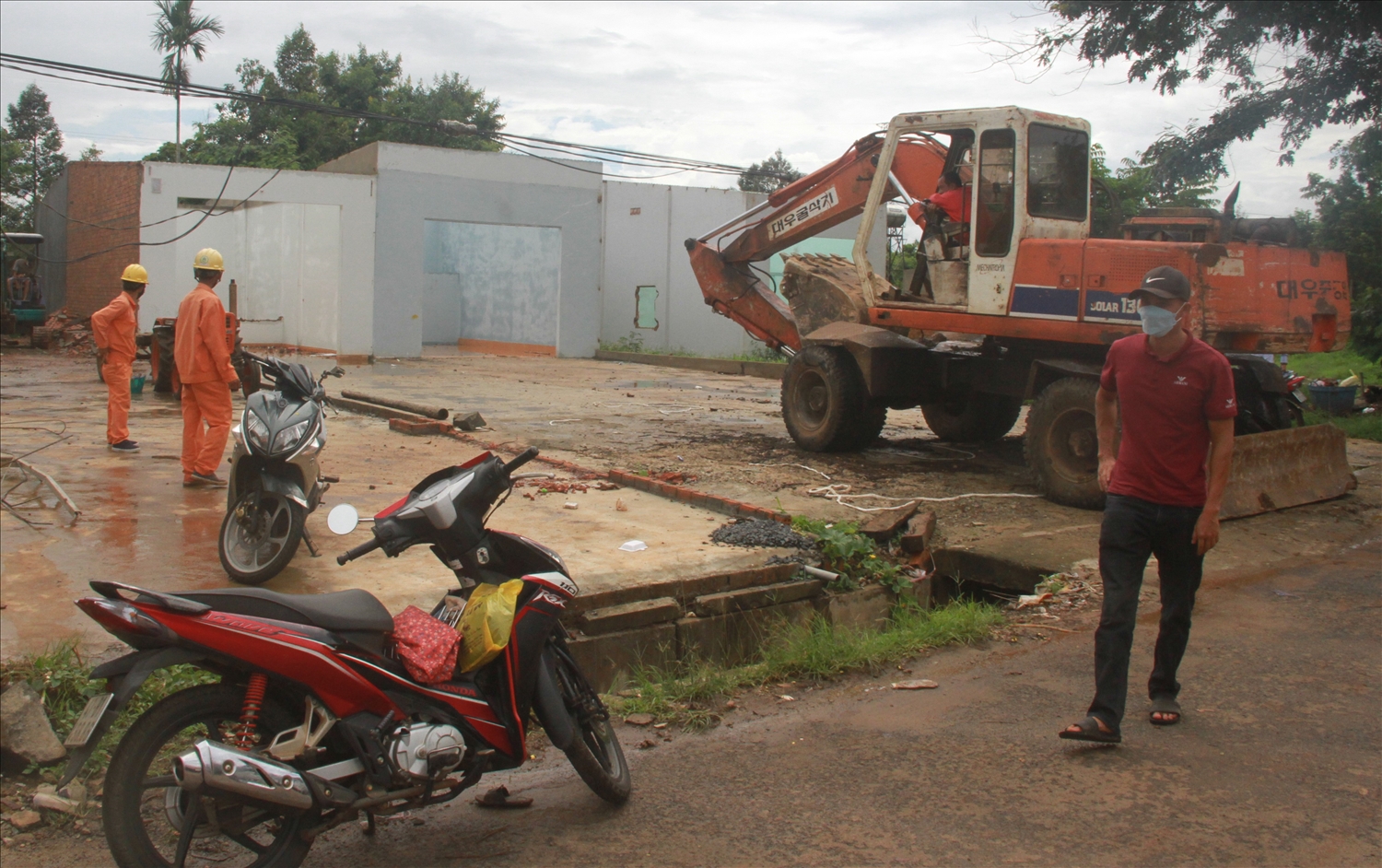 Nhiều địa phương trên địa bàn tỉnh Đắk Lắk quyết liệt cưỡng chế công trình xây dựng trên đất nông nghiệp