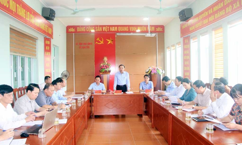 Bí thư Tỉnh ủy Quảng Ninh Nguyễn Xuân Ký phát biểu chỉ đạo tại buổi làm việc với huyện Vân Đồn