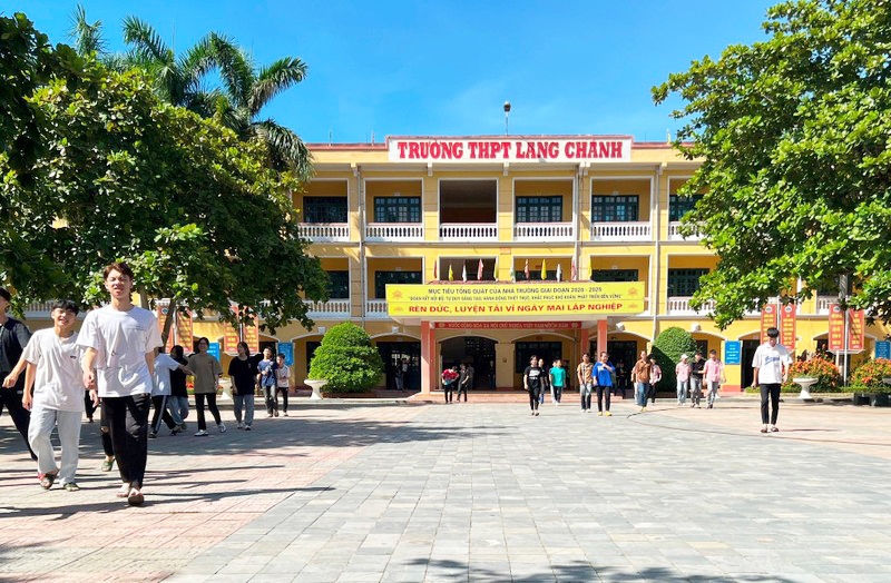Trường THPT Lang Chánh (Thanh Hóa) đã hoàn tất công tác chuẩn bị cho Kỳ thi tốt nghiệp THPT năm 2022