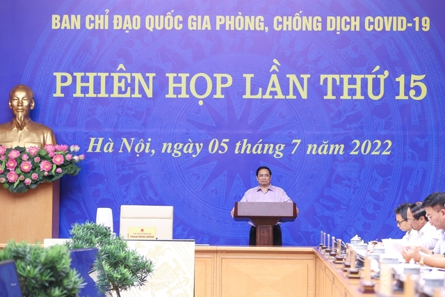Thủ tướng Phạm Minh Chính, Trưởng Ban Chỉ đạo quốc gia phòng chống dịch COVID-19, chủ trì phiên họp lần thứ 15 của Ban Chỉ đạo - Ảnh: VGP/Nhật Bắc