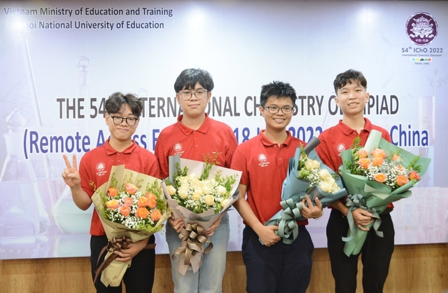 Đội tuyển Việt Nam dự Olympic hóa học quốc tế năm 2022 - Ảnh: Đội tuyển Việt Nam dự Olympic hóa học quốc tế năm 2022 - Ảnh: Bộ GD&ĐTBộ GD-ĐT