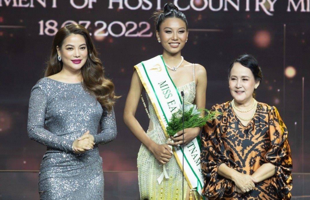 Á hậu 2 Thạch Thu Thảo đại diện Việt Nam tham gia Cuộc thi Hoa hậu Trái đất 2022