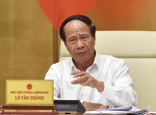 Phó Thủ tướng Lê Văn Thành, Trưởng Ban Chỉ đạo nhấn mạnh yêu cầu về chất lượng và tiến độ sửa Luật Đất đai - Ảnh: VGP/Đức Tuân
