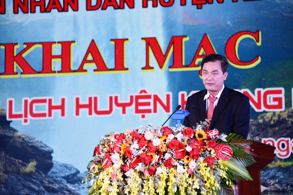 Ông Nguyễn Văn Dũng, Chủ tịch UBND huyện Kbang, Gia Lai phát biểu Khai mạc Ngày hội du lịch Kang năm 2022