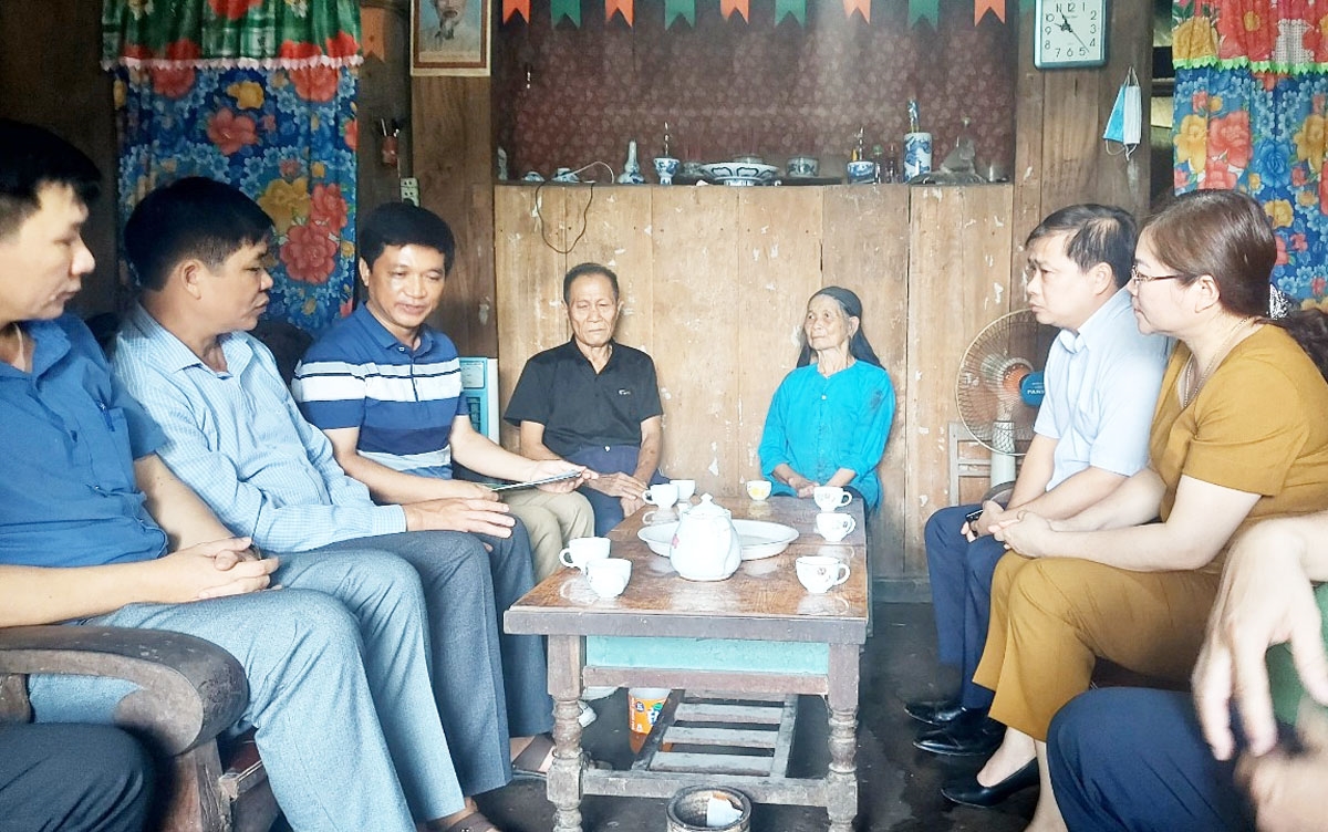 Đoàn công tác Hội Cán bộ cơ quan Trung ương và doanh nhân quê Bắc Thái, do ông Lương Hải Sinh, Chủ tịch HĐQT BID làm Trưởng đoàn đã tổ chức chương trình tri ân, hỗ trợ đồng bào DTTS khó khăn về nhà ở 