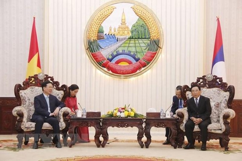 Thủ tướng Chính phủ Lào Phankham Viphavanh tiếp đồng chí Võ Văn Thưởng, Ủy viên Bộ Chính trị, Thường trực Ban Bí thư. (Ảnh: TTXVN)