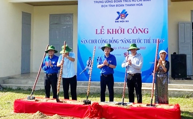 Lễ khởi công sân chơi cộng đồng “Nâng bước thể thao” tại thôn Tân Lập