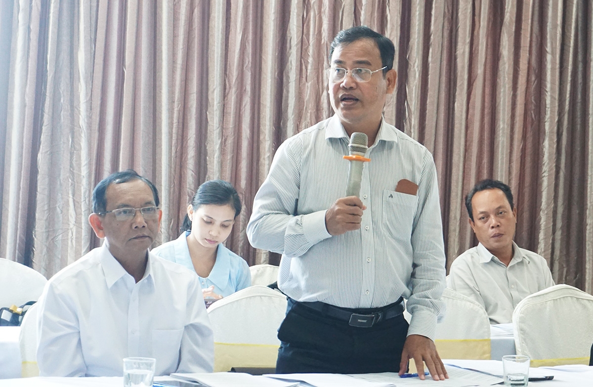  Ông Danh Phúc Trưởng Ban Dân tộc tỉnh Kiên Giang thông tin tại Hội thảo