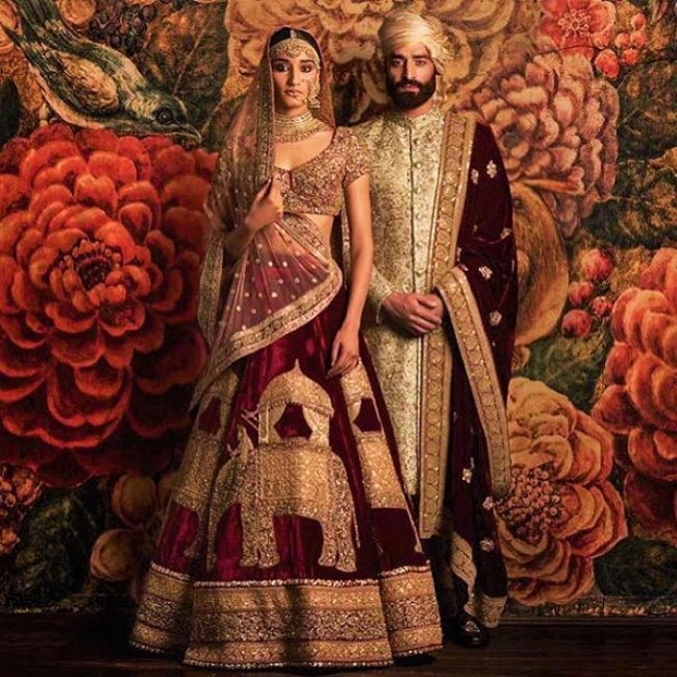 Trang phục cưới truyền thống của người Ấn Độ