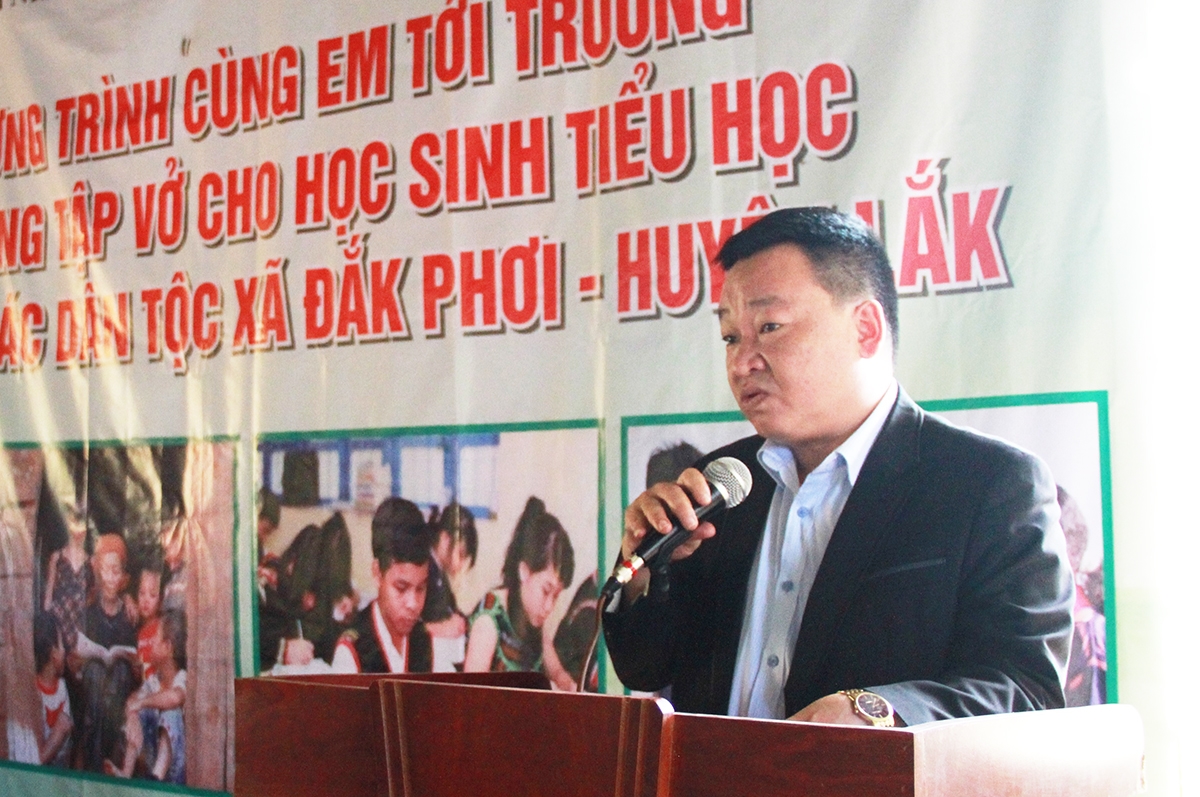 Ông Nguyễn Anh Tuấn - Giám đốc Chi nhánh Đắk Lắk của Công ty Cổ phần Tập đoàn Tân Mai phát biểu tại buổi lễ