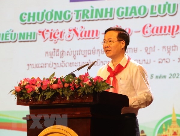 Thường trực Ban Bí thư Võ Văn Thưởng mong các cháu thiếu nhi Lào, Campuchia luôn nhớ về Việt Nam, về TPHCM thân thiện, vô cùng hiếu khách… - ẢNh: TTXVN