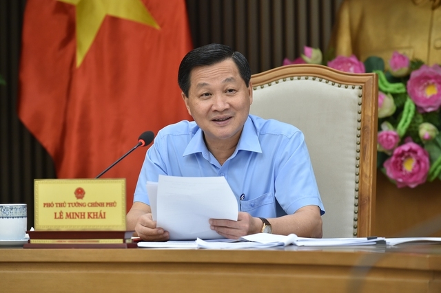 Phó Thủ tướng Lê Minh Khái: Đối với vốn ngân sách địa phương, "Chính phủ không chậm trễ, mà phải có đủ căn cứ mới có thể phân bổ được". Ảnh VGP/Quang Thương