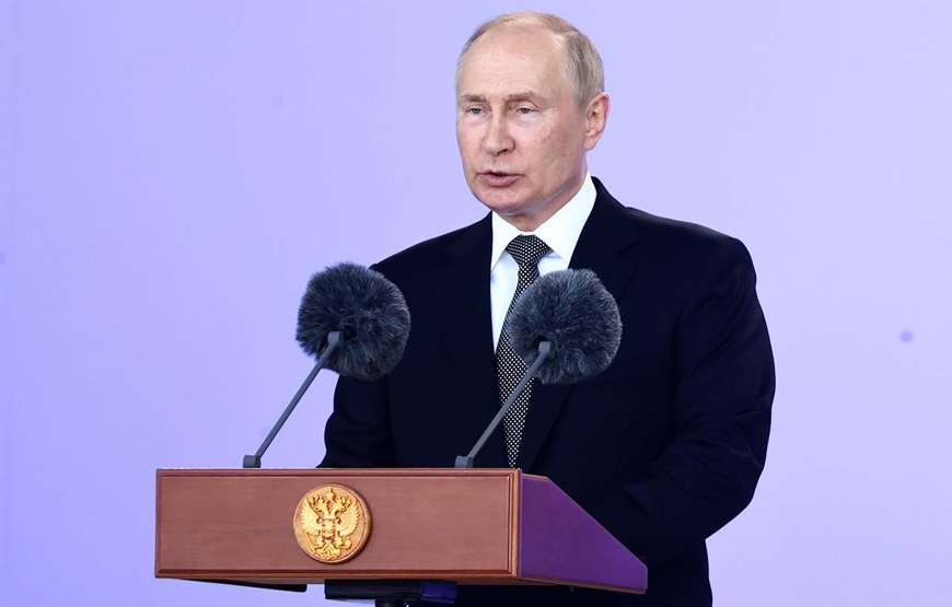 Tổng thống Nga Vladimir Putin phát biểu tại lễ khai mạc. Ảnh: TASS