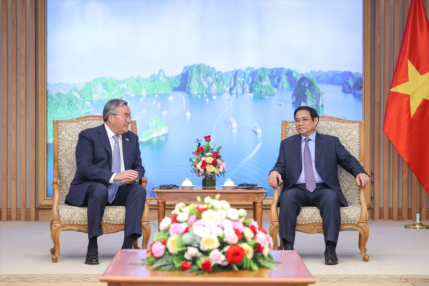 Hình ảnh: Thủ tướng Phạm Minh Chính tiếp Phó Thủ tướng, Bộ trưởng Bộ Ngoại giao Kazakhstan số 1