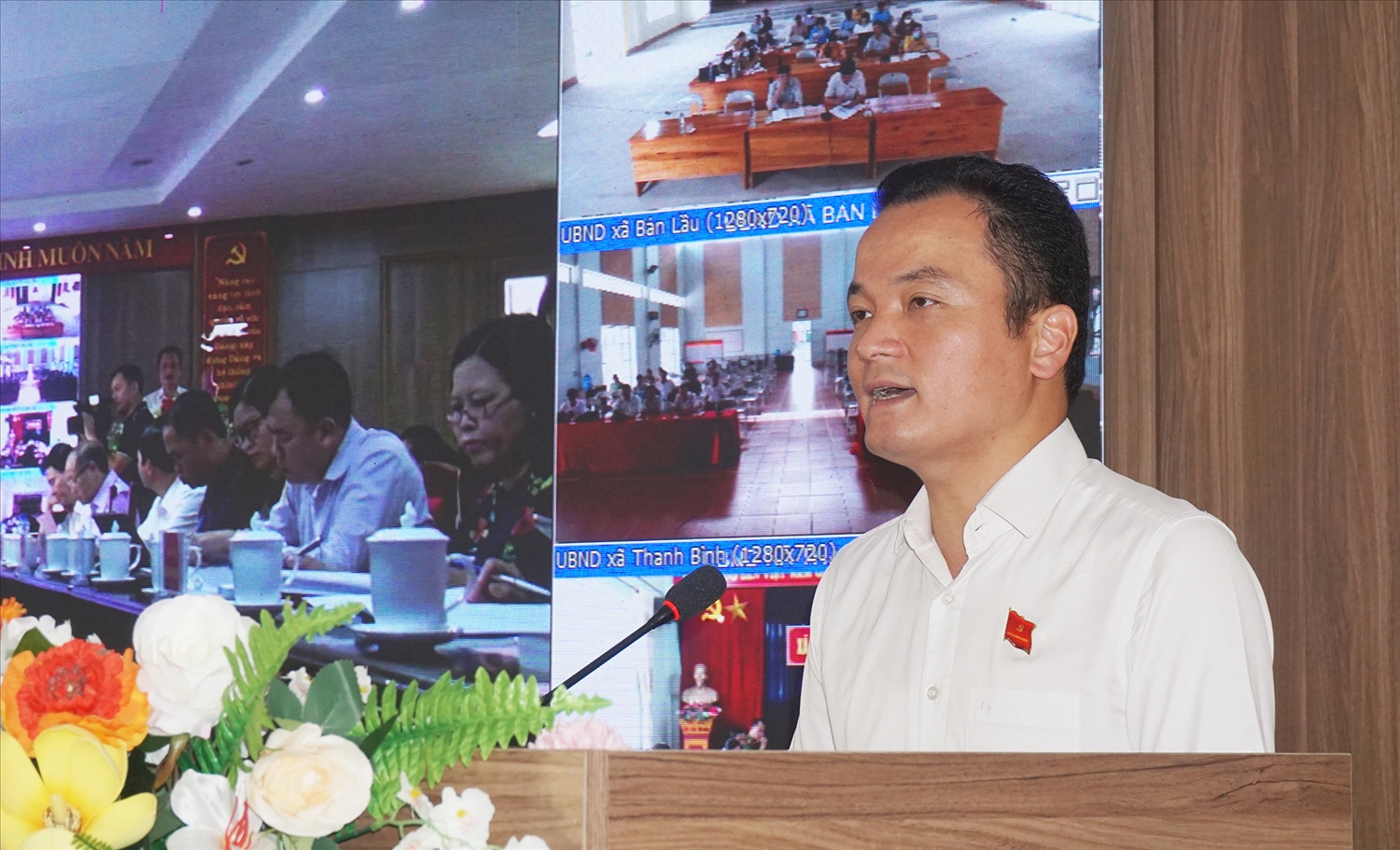 Bí thư Huyện ủy Mường Khương Giàng Quốc Hưng phát biểu tại Hội thảo